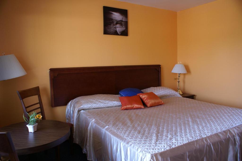 Arkona Motel Niagara Falls Room photo